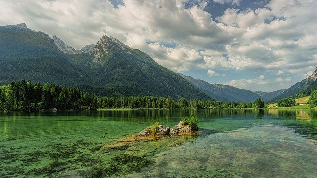 horské jezero